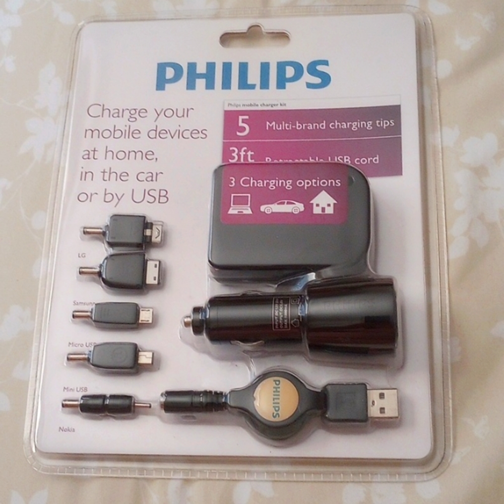 NWOT Philips 5 Multibrand charging tips, retractable USB cord,car,home, laptop.